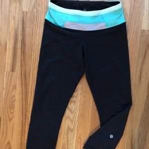 Lululemon - Reversible Capri leggings